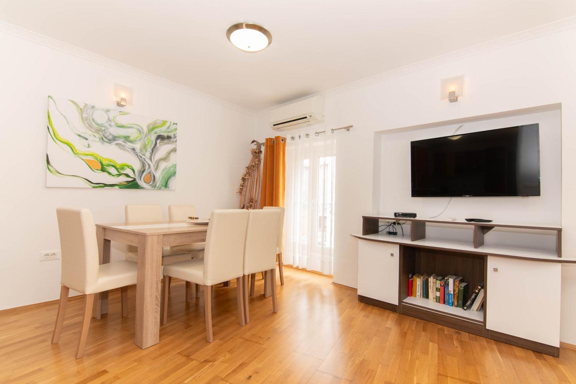 Bed and Breakfast Bed&Brekfast Donatella Pirano Esterno foto