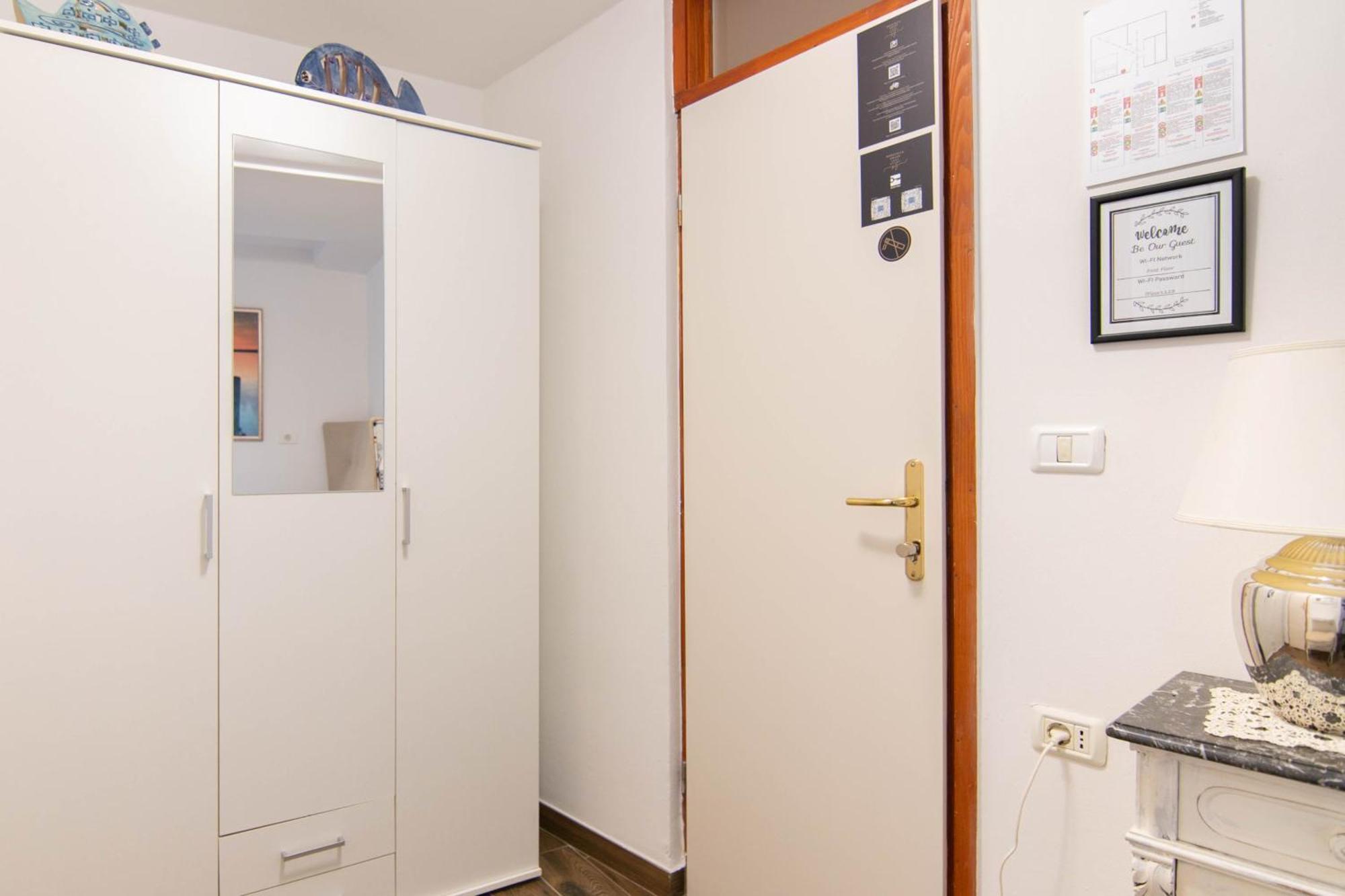 Bed and Breakfast Bed&Brekfast Donatella Pirano Esterno foto