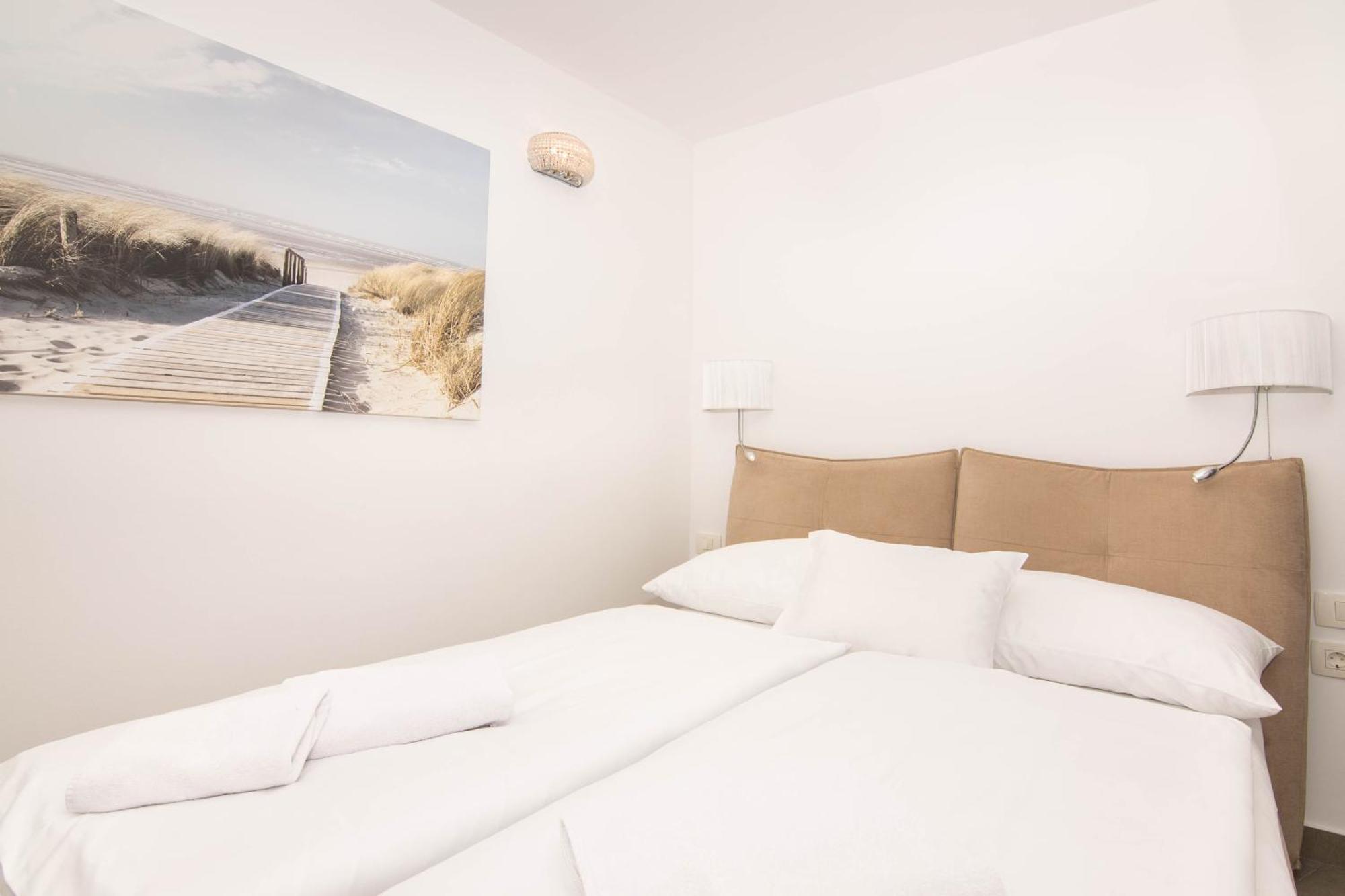 Bed and Breakfast Bed&Brekfast Donatella Pirano Esterno foto